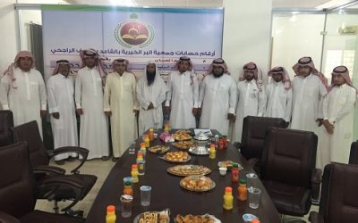 جمعية البر الخيرية بالقاعد تسلّم إعانات المقبلين على الزواج